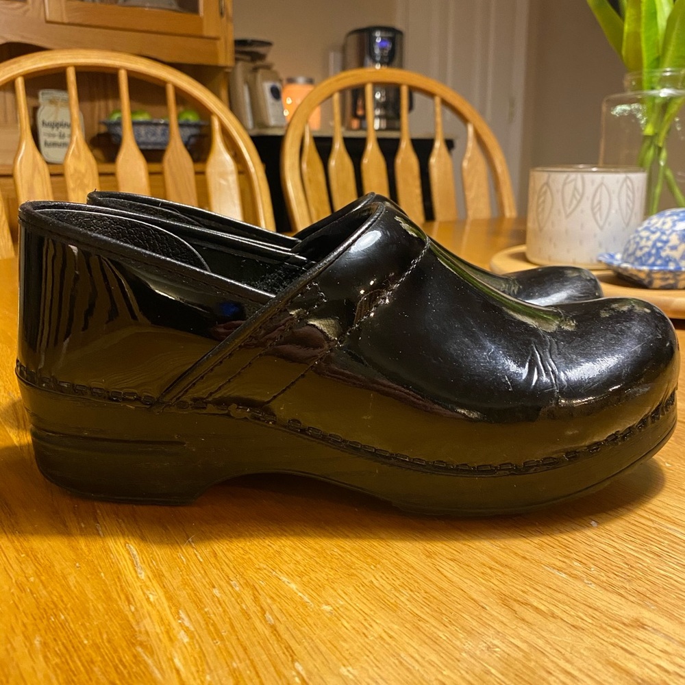 Glossy Black Women’s Dansko Shoes EU 40 US 9.5-10